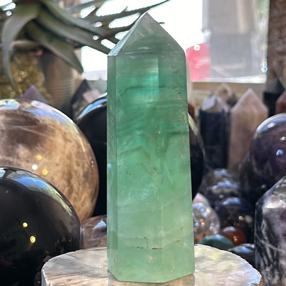 Green Fluorite Crystal Tower With Rainbows! - Picture 7 of 10